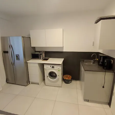 Heart Of 24 7 Check In فيسبادن